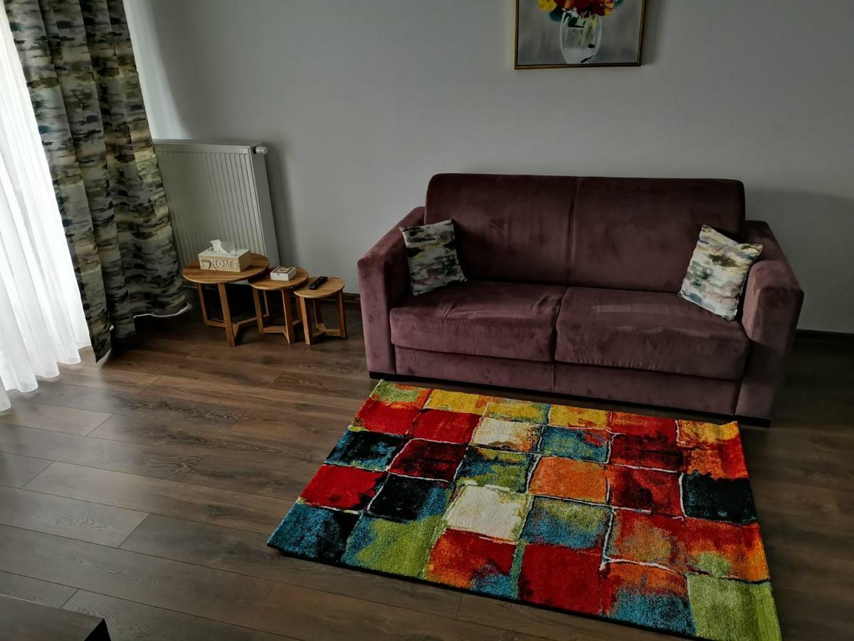 Mei Brasov Bagian luar foto